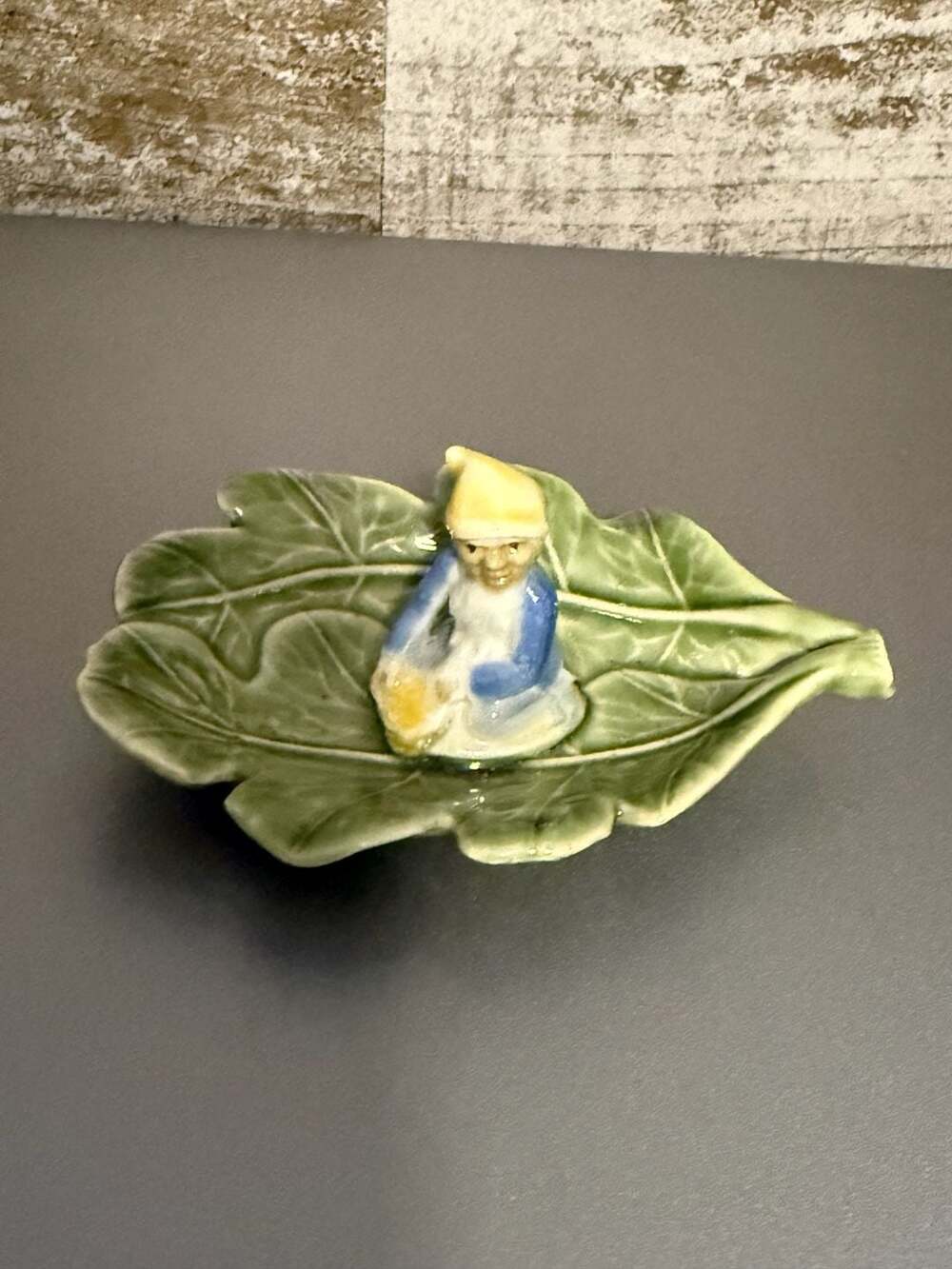 Shamrock Pottery Leprechaun Elf On Green Leaf Dish